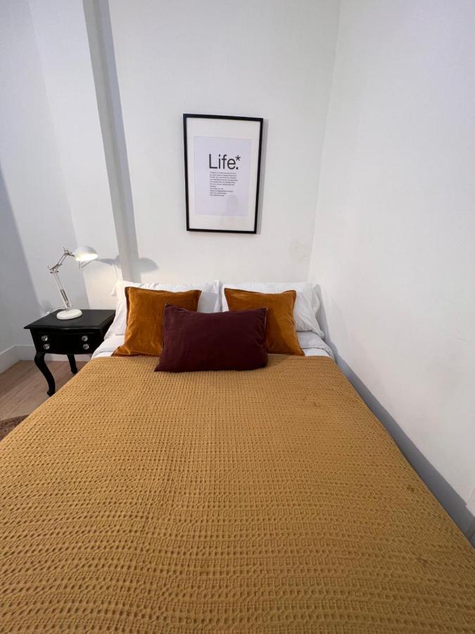 Urban Rooms Fuencarral Madrid Ngoại thất bức ảnh