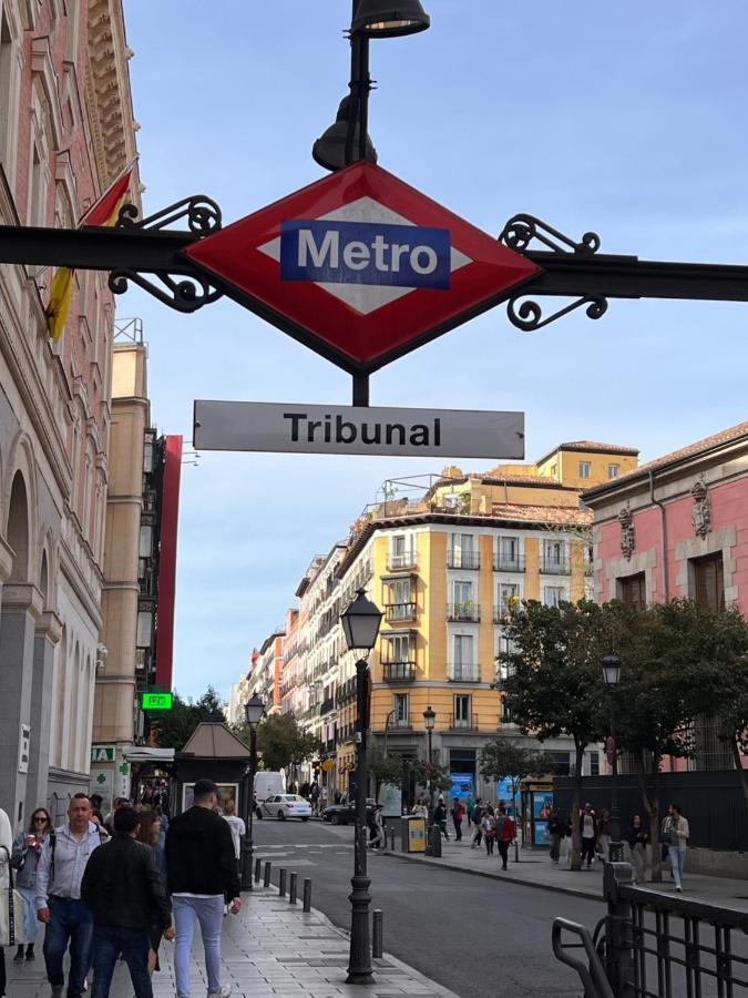 Urban Rooms Fuencarral Madrid Ngoại thất bức ảnh