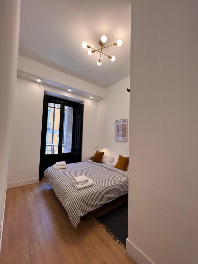 Urban Rooms Fuencarral Madrid Ngoại thất bức ảnh