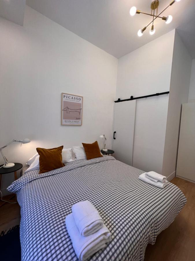 Urban Rooms Fuencarral Madrid Ngoại thất bức ảnh
