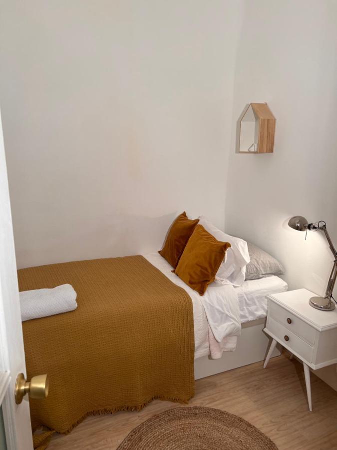 Urban Rooms Fuencarral Madrid Ngoại thất bức ảnh