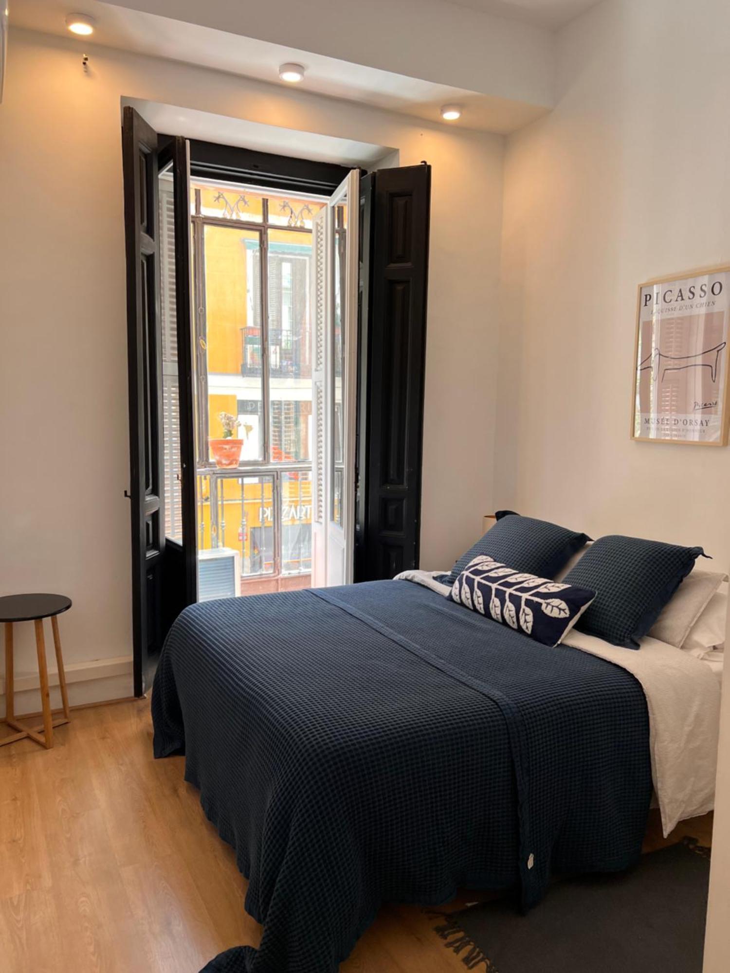 Urban Rooms Fuencarral Madrid Ngoại thất bức ảnh